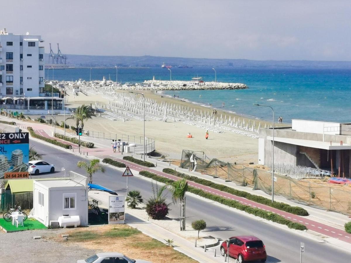 Sea-Esta Seaview Apartment, 200 Meters To The Beach Larnaca Eksteriør billede